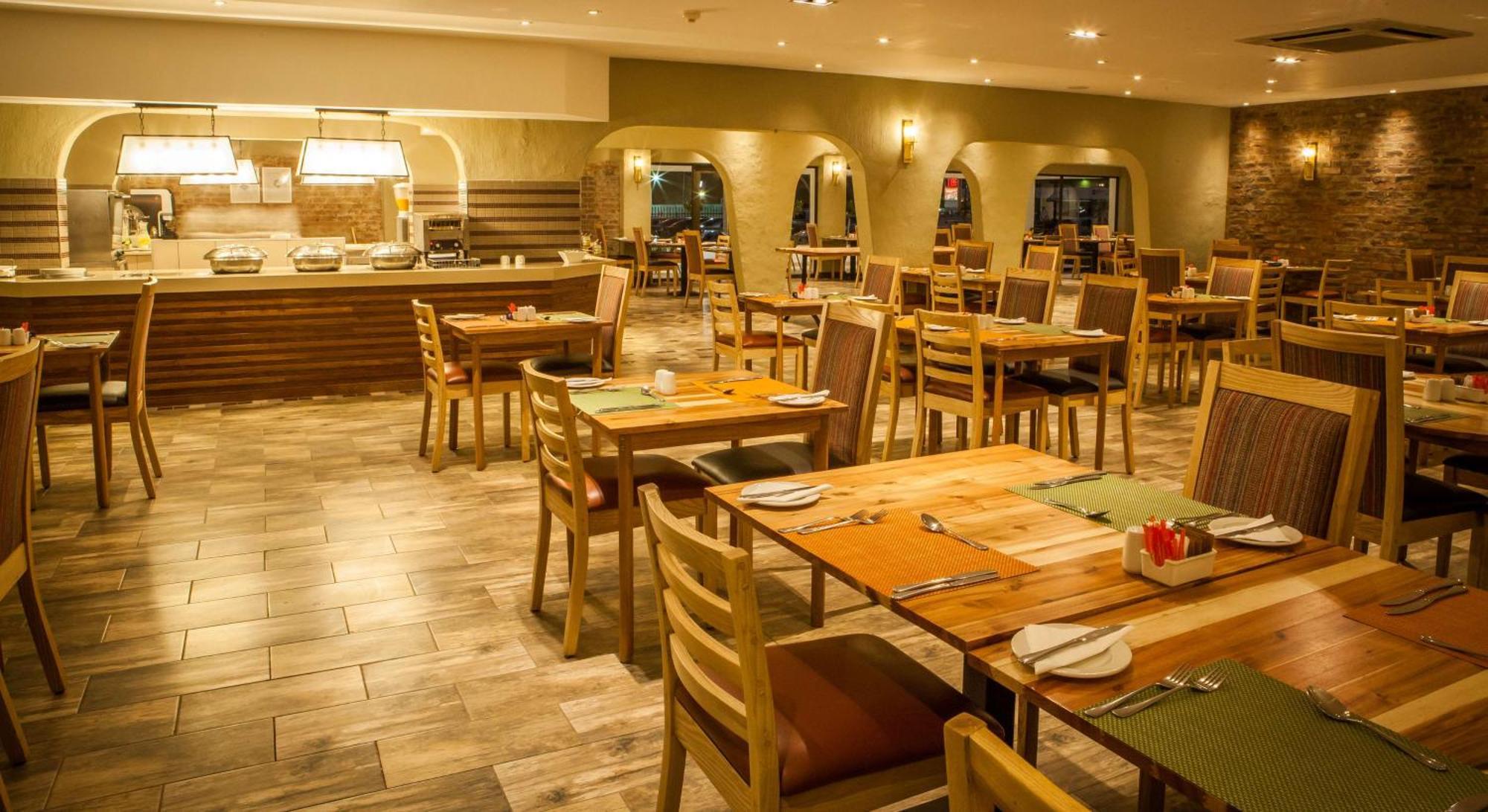 فندق Garden Court بولوكوان المظهر الخارجي الصورة
